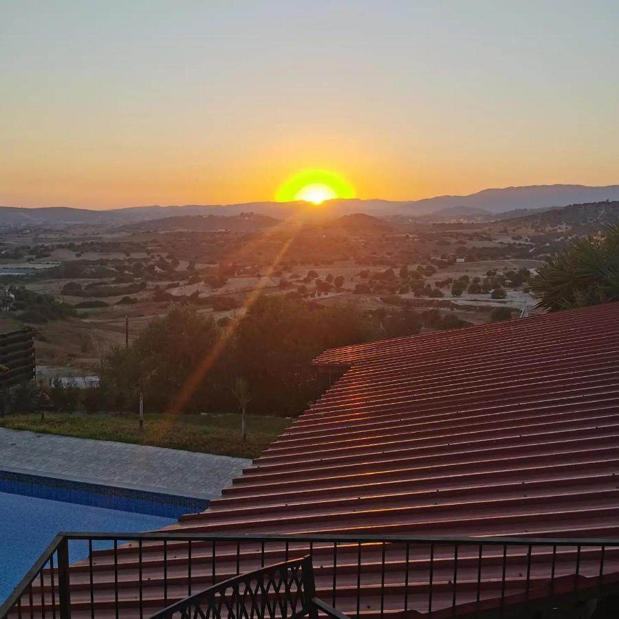 Apartamento Sunset Retreat Cyprus Pentakomo Exterior foto